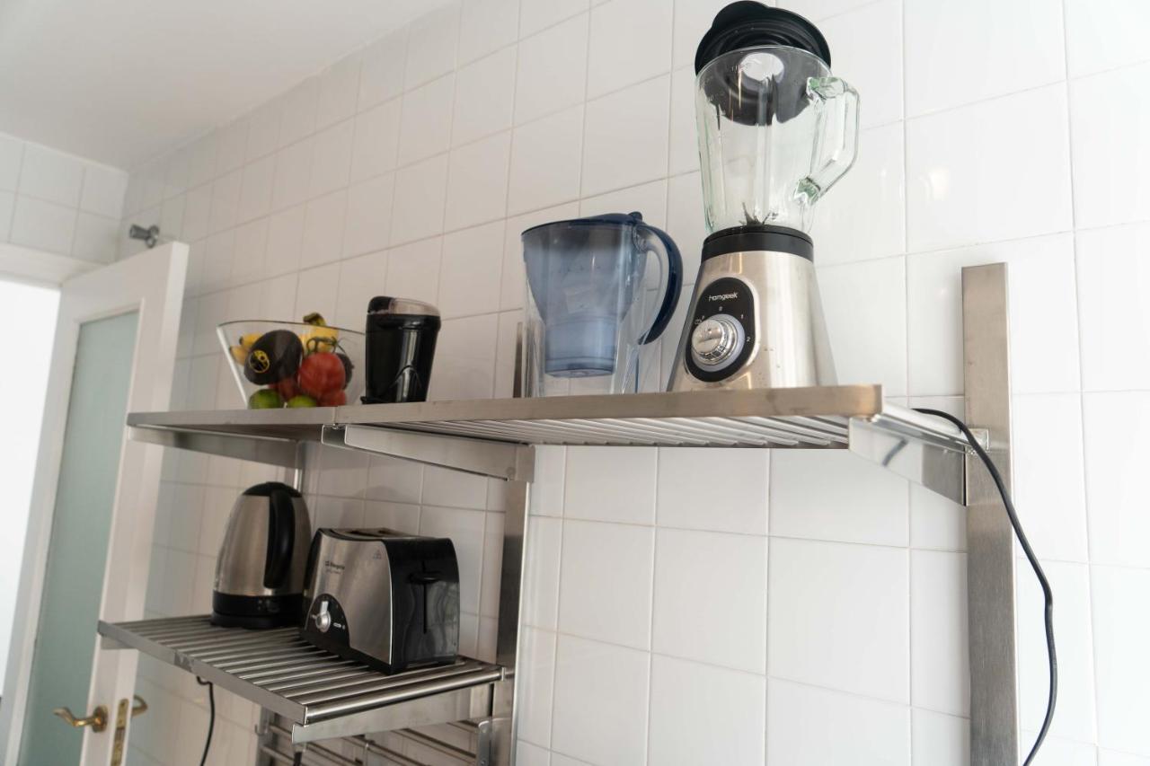 Central Penthouse With Large Private Terrace, 2 Bd Apartment Tarifa Ngoại thất bức ảnh